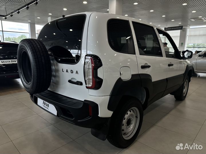 ВАЗ Niva Travel 1.7 МТ, 2025