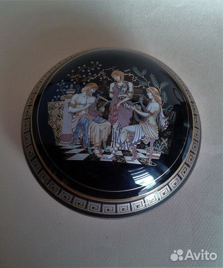 Подсвечник, ваза зеленое стекло, шкатулки эмаль