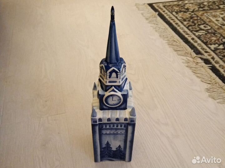 Штоф. Спасская башня