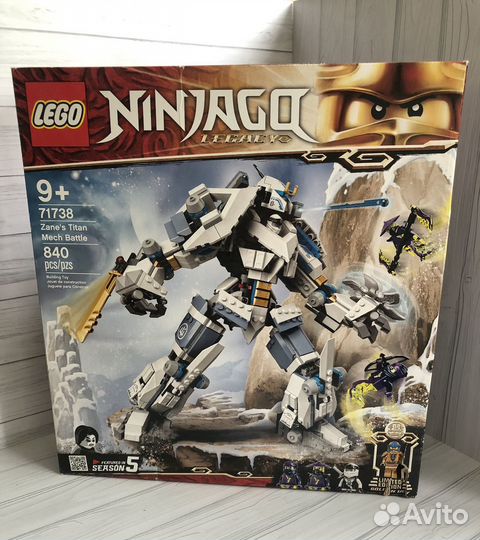 Lego Ninjago Legacy Zane's Titan Mech Battle 71738