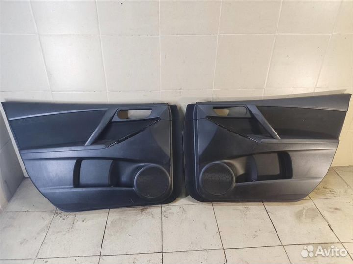 Обшивки дверей комплект Mazda 3 (BL) 2013