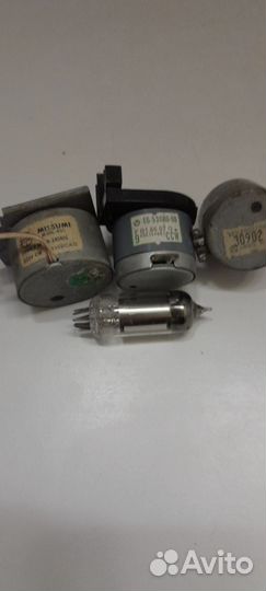 Редукторный двигатель постоянного тока