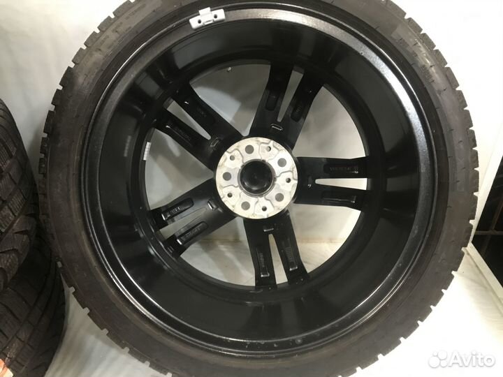 Комплект зимних колес с пробегом 727m BMW g14/g30