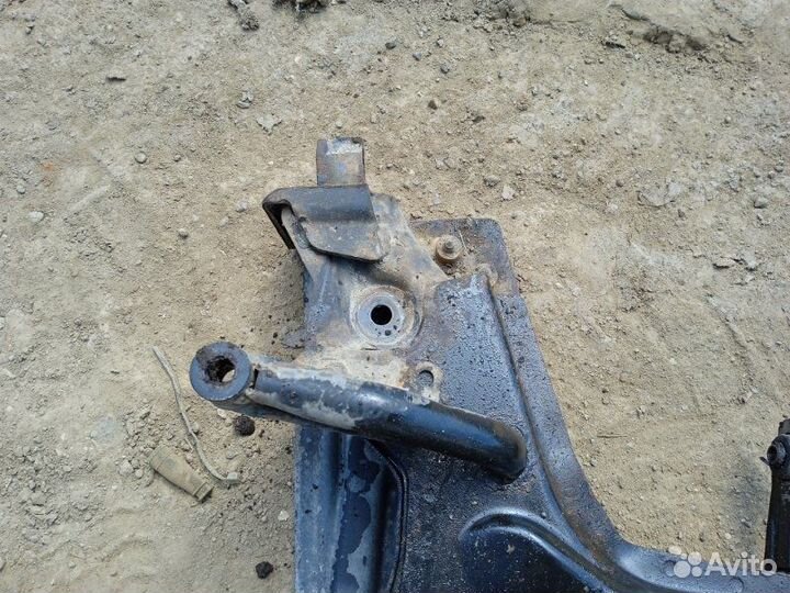 Балка подмоторная Peugeot 207 WC 1.4 2008