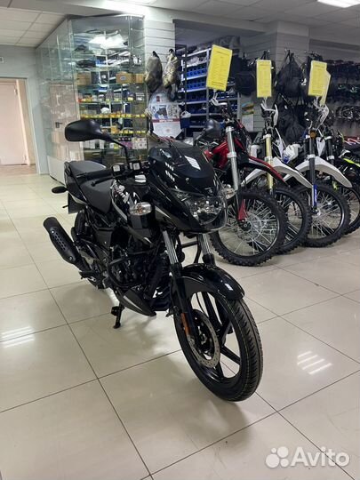 Мотоцикл Bajaj Pulsar 180 черный глянцевый