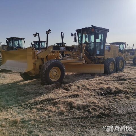 Автогрейдер Caterpillar 140K