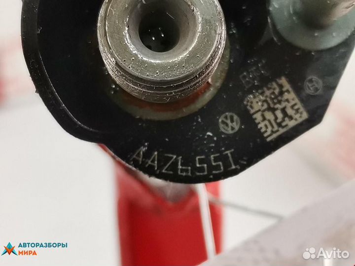 Форсунка Volkswagen Passat B6 2009 03L130277