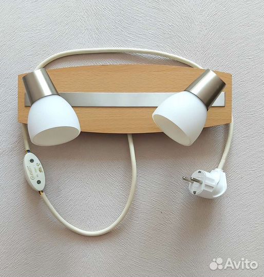 Светильник настенный