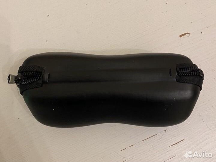 Чехол для очков vogue