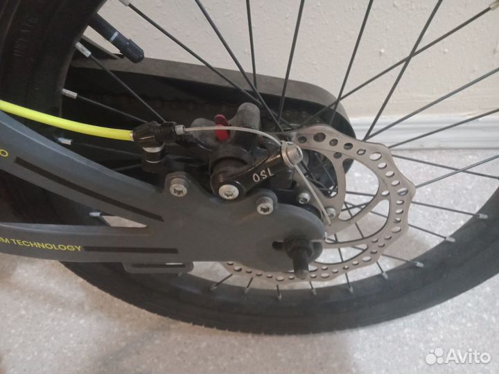 Велосипед Maxiscoo Cosmic 18 Стандарт