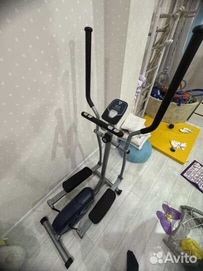 Эллиптический тренажер torneo