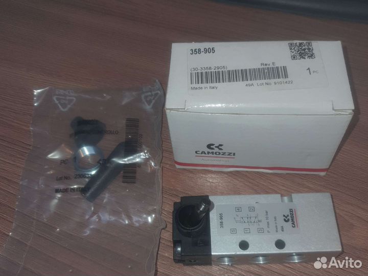 Распределитель camozzi 358-905 ручное управление