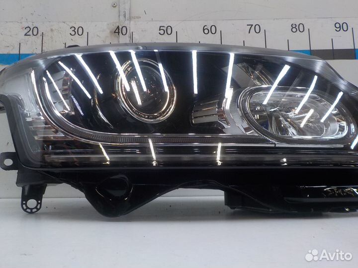 Фара правая Land Rover Range Rover