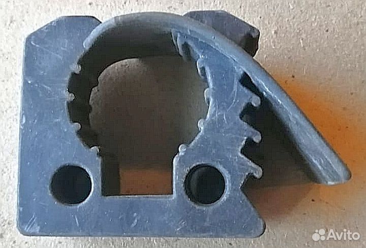 Универсальное крепление Самохват