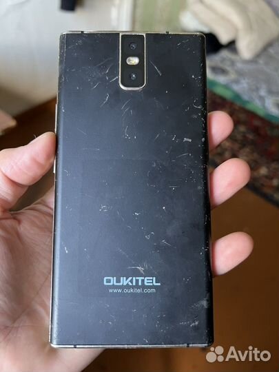 Телефон oukitel