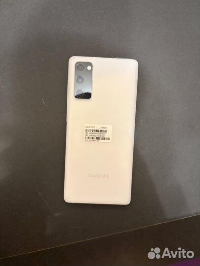 Samsung Galaxy S20 FE, 8/256 ГБ