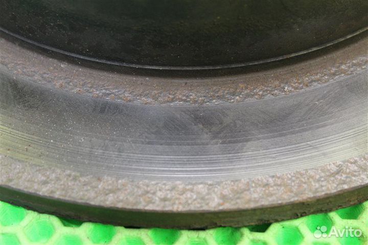 Тормозной диск задний Lexus Rx400H MHU38 3MZ-FE