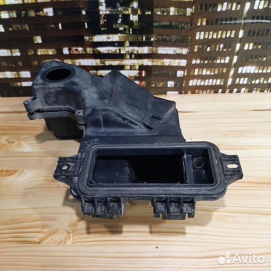 Корпус блока предохранителей Audi а6 с6