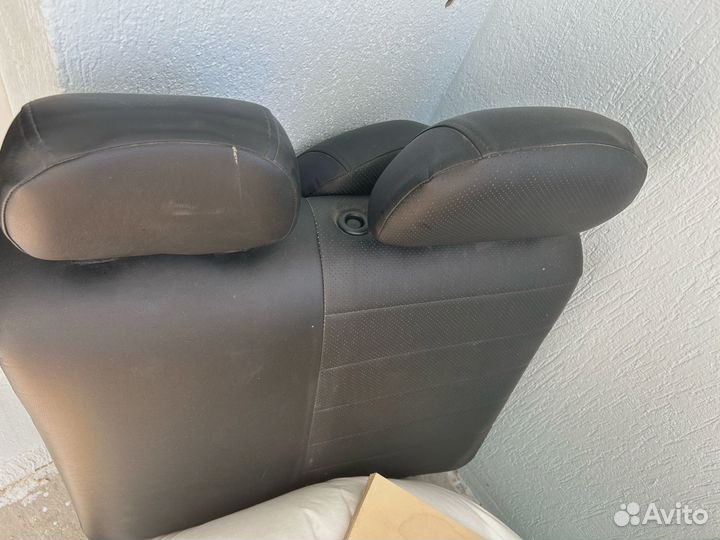 Заднее сиденье lancer 9