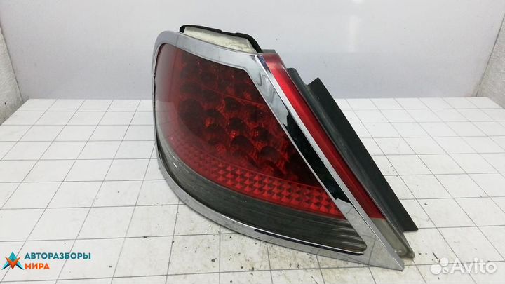 Фонарь задний левый BMW 7 E65/E66/E67 2004