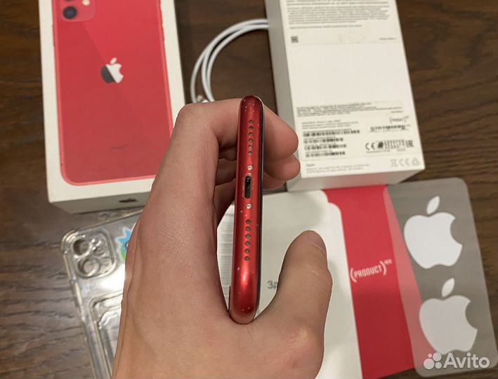 iPhone 11, 128 ГБ