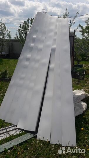 Околооконная планка (профиль) для сайдинга