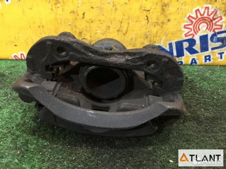 Суппорт передний правый nissan AD