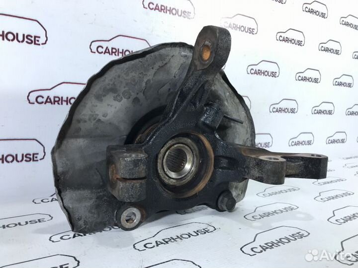 Кулак поворотный передний правый Mitsubishi Lancer