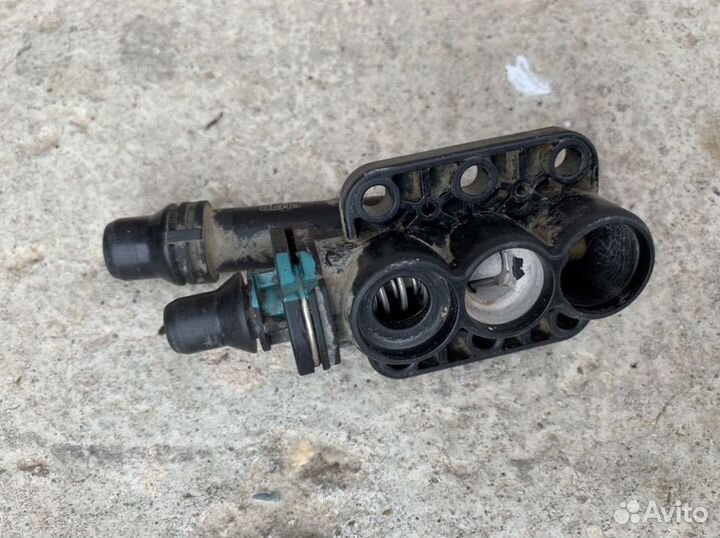 Термостат коробки АКПП бмв е60,е63,е65