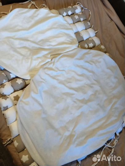 Бортики в детскую кроватку овальную и круглую