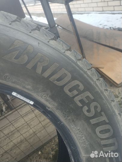 Bridgestone Blizzak DM-V3 235/65 R17 108S