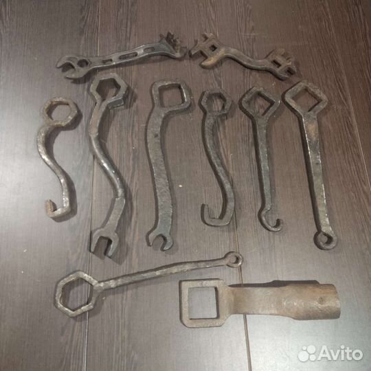 Старинные ключи