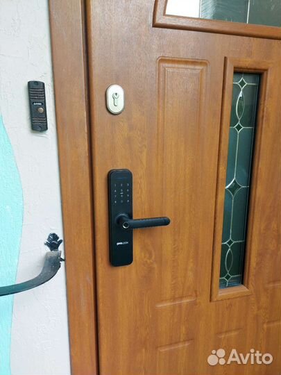 Установка дверных замков Замена замков