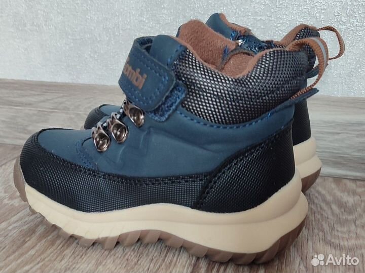 Ботинки демисезонные 23 размер