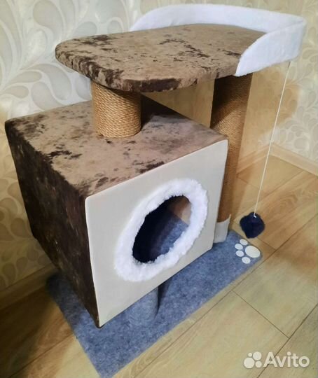 Кошачий домик с когтеточкой новый