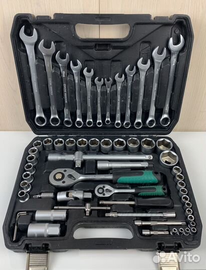 Набор инструментов головки, ключи, трещетки