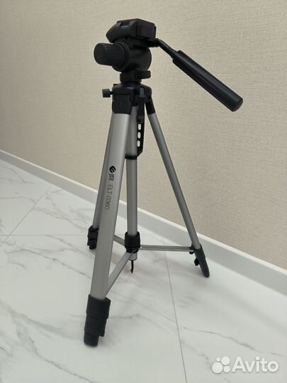 Штатив для телефона, фотоаппарата напольный