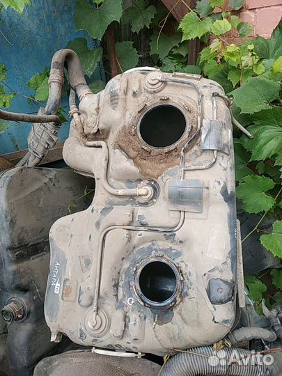 Бензобак opel antara 3.2 4wd AT