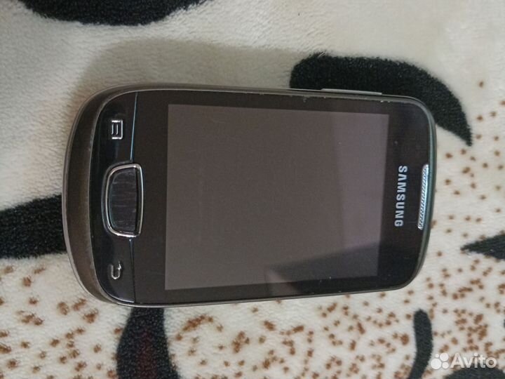 Samsung GT-S5610