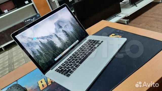 Топовый Macbook Pro 2015 15 i7 16GB озу 3k
