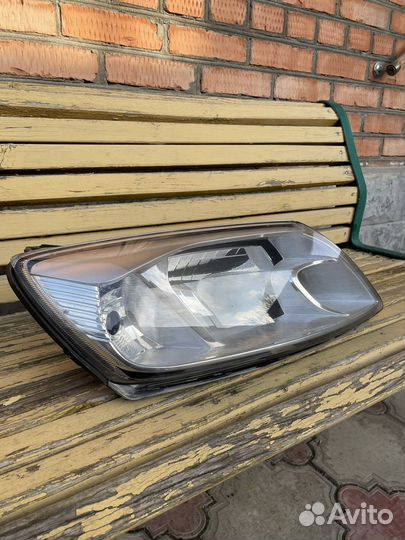 Фара на гранту