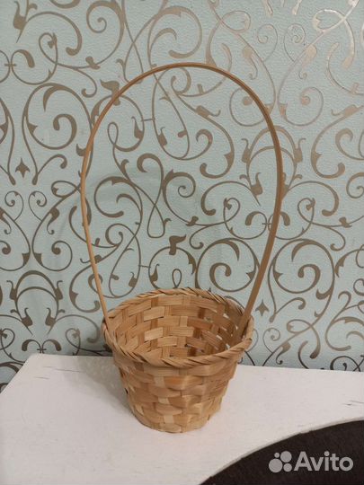 Корзина плетеная