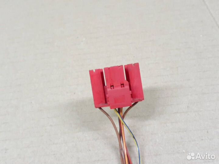 Разъем VAG audi A8 D2 443972995