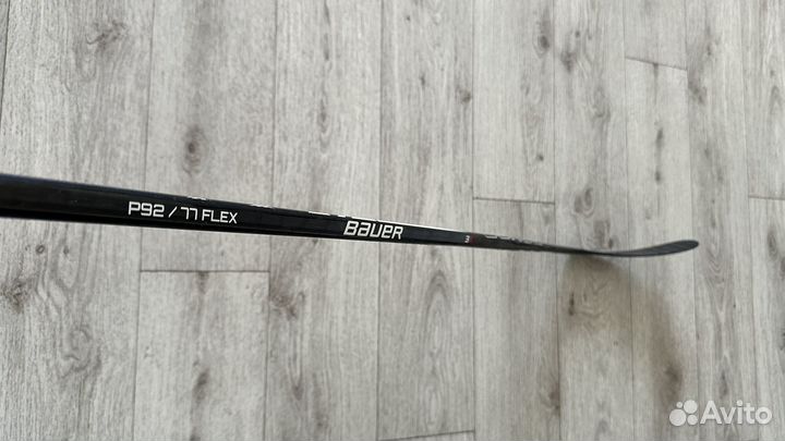 Клюшка хоккейная