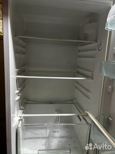Холодильник Электролюкс на запчасти