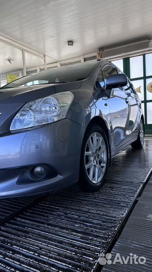 Toyota Verso 1.8 CVT, 2010, 234 251 км