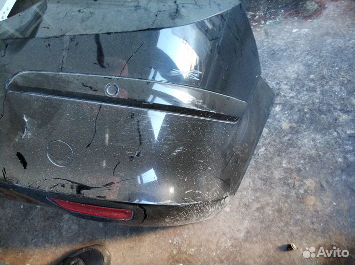 Бампер задний Nissan Tiida