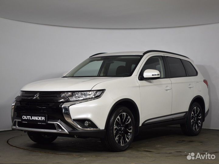 Mitsubishi Outlander 2 CVT, 2022
