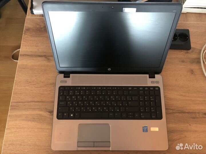 Ноутбук HP на запчасти
