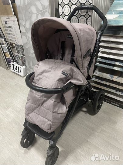 Прогулочная коляска peg perego book